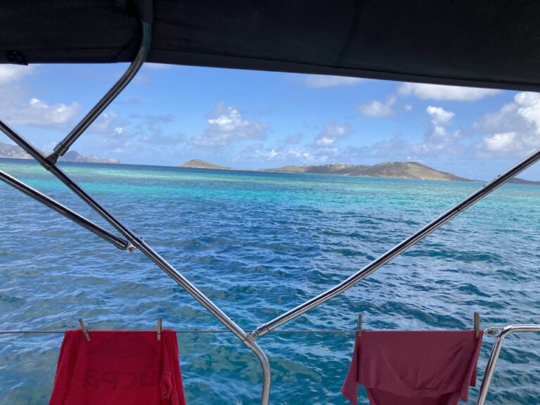 Tobago Cays avec mer turquoise